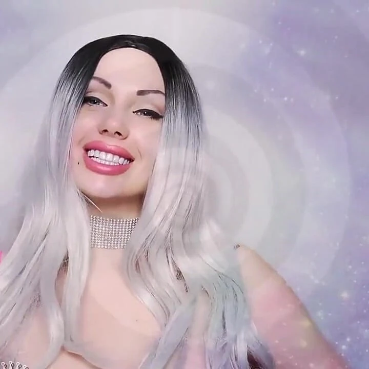 Benim için yarak emer misin? Bunun senin arzun olduğunu biliyordum. Alfaları memnun etmek gerekiyor! Erkekler ve Kadınlar.