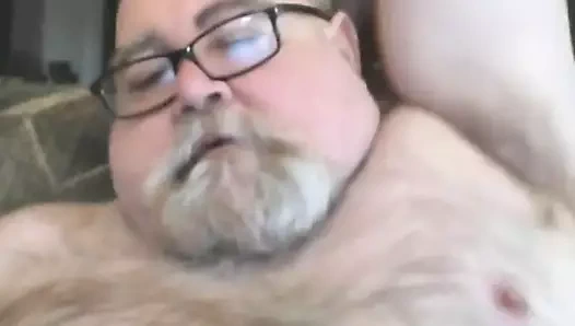 Tatlı babacık boşalıyor