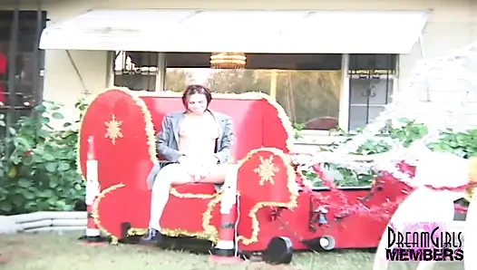 Raver tatlı Malia ile riskli çıplaklık