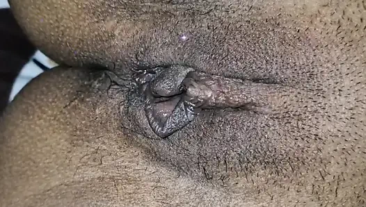 Hintli kadının susamış gençliği