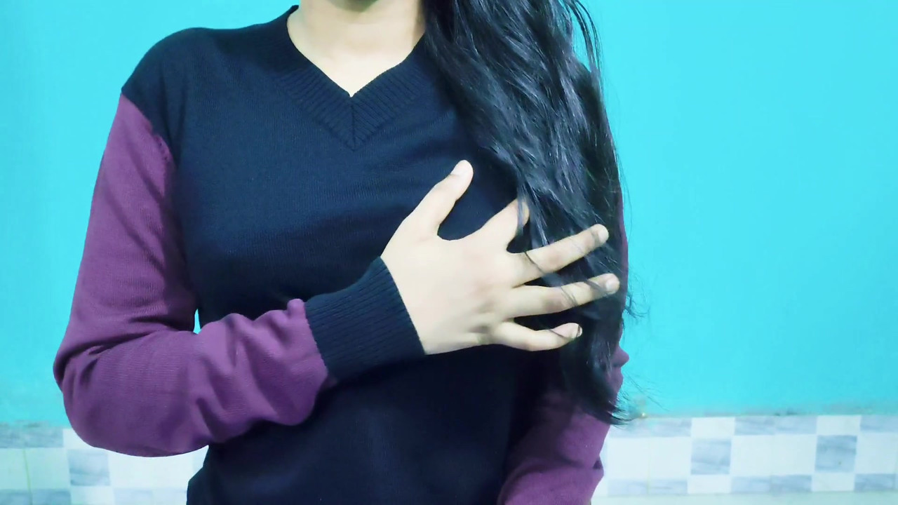 Office boss fucked female employee