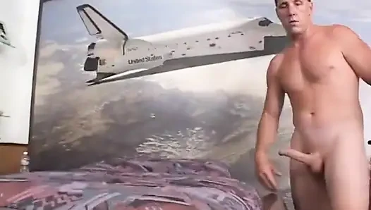 Üç adam sürtük sarışının her deliğini kullanıyor