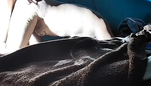 Hala sokmamıyorum ve bana acıtacağını söylüyor