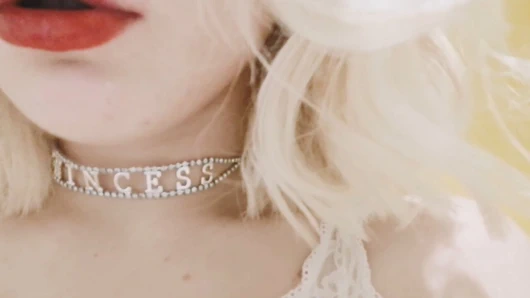 güzel beyaz iç çamaşırı nazik mastürbasyon