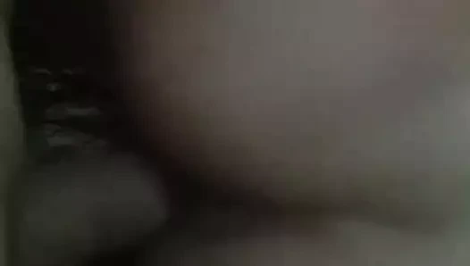 Bronzlaşmış astarlı Yunan götünü domaltarak sikiyor