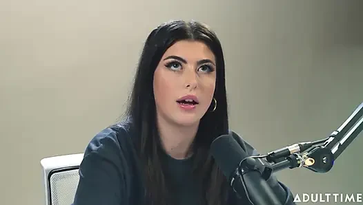 Profesyonel bir dominatrix olmak gal ritchie'nin beklediği şey değil! | Adult Time Podcast