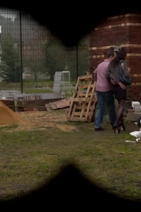 Valeria Jones büyük yarağı gırtlağına kadar alıyor, kovboy kız biniyor ve cusmhot