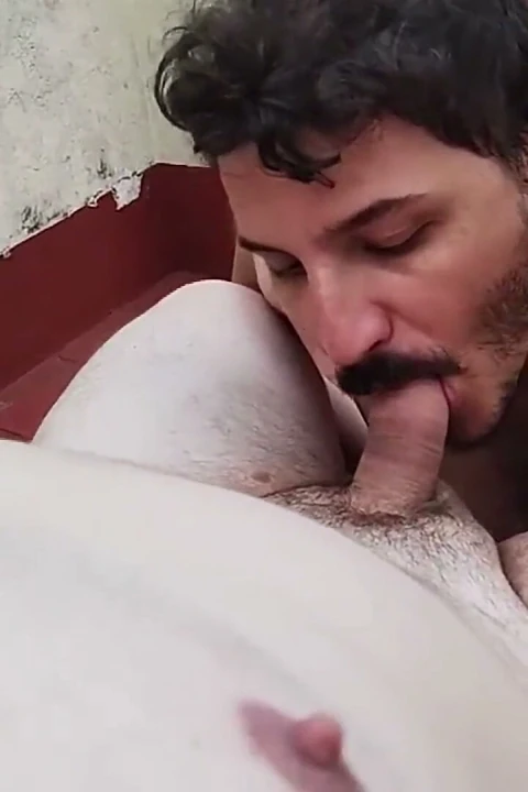 Çatıda oral seks