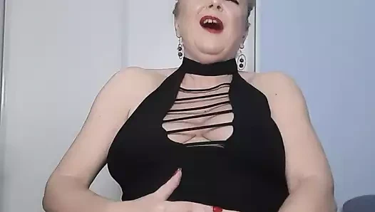 Zarif anne kendini tatmin etmemeye karşı koyamıyor