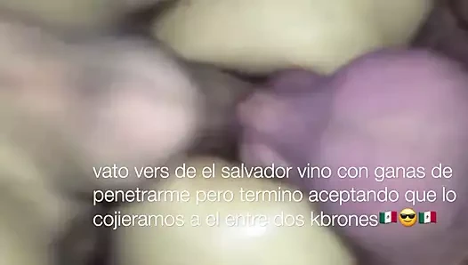 Salvadoreno aguantando verga de dos mexicanos bien cabrones