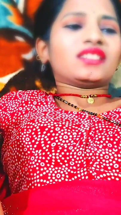 Boca gozada dura anal caught my desi noughty wife playing ... e participei em áudio hindi | Clipe 1
