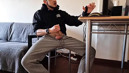No Cut, Full Masturbation