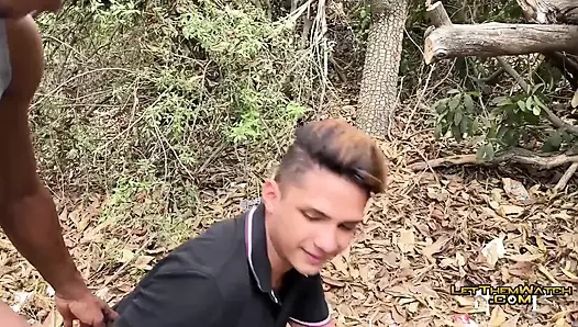 Büyük zenci yarağı latin twink eşcinsel sert anal sikişiyor