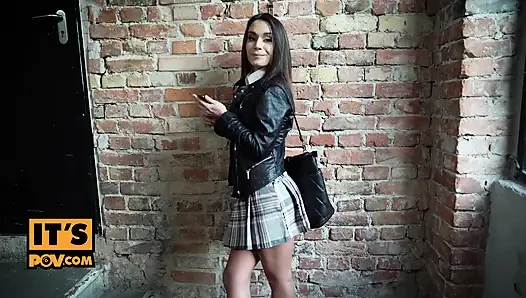 Striptiz seks oyunu Lana Roy ile anal sikişe dönüşüyor - itspov