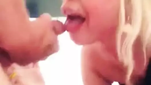 Sasha Piskun aka Alena Piskut! Cumshot!