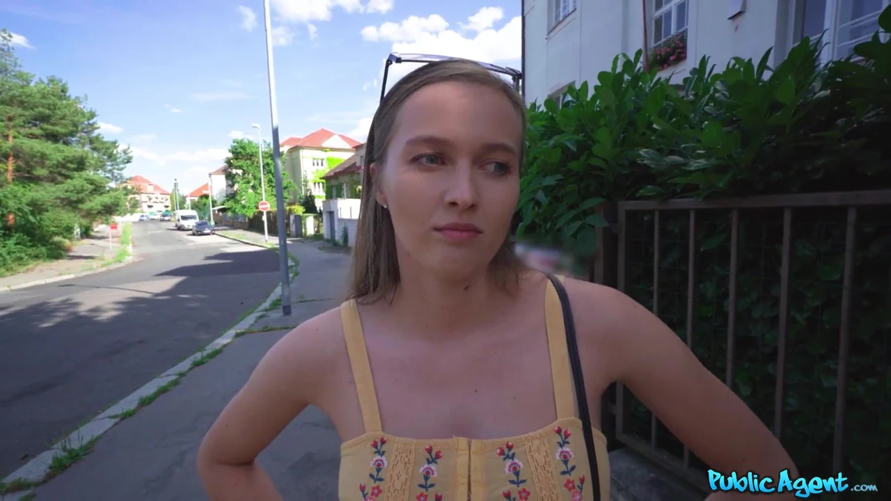 Public Agent - Stacy Cruz Flashes He Perfect Tits for Cash and Rides Big Dick