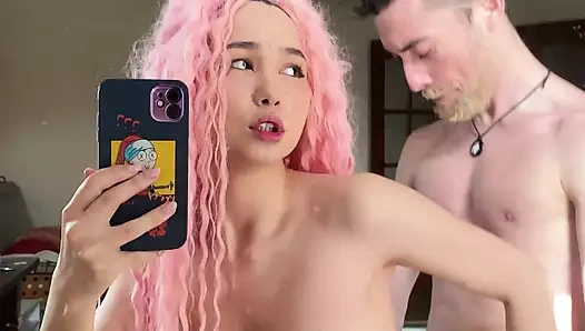 Küçük bir Asya doggystyle becerdin