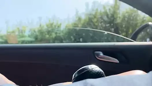 arabada çıplak sigara içmek