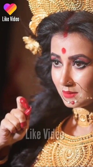 Pujo sıcak görünümlü monami tanrım video