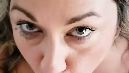 Sıcak sarışın gf oral seks ve yüz