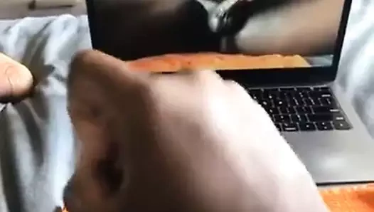 Abi iyi fındık kırmak