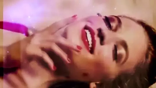 beyni yıkanmış tarafından samantha