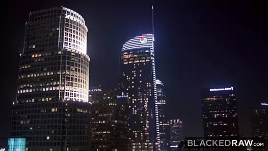 Blackedraw çarpıcı güzellik bf yerine bbc ile gevşer