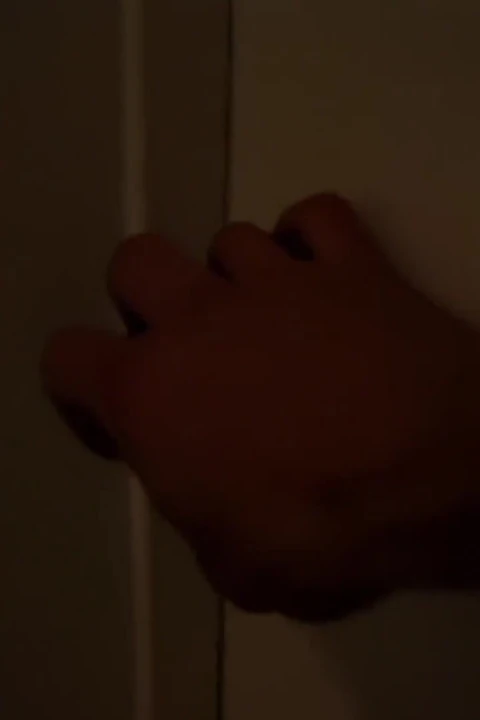 Live Anne: Mastürbasyon yapıyorum ve sonra onun beni çok sert sevmesine izin veriyorum...