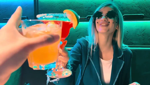 Sarışın ilk randevuda bacaklarını açıyor - angeldemonhub