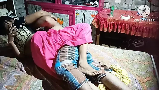 Yerel Hintli kız seks bangla