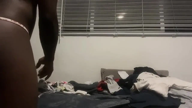 Çamaşır günlerini seviyorum, iç çamaşırlarını temizliyorum