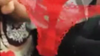 Bir yabancıdan komik hediye