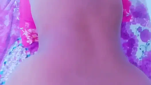 Karımı domaltarak sikiyorum ve aşçımı emiyor