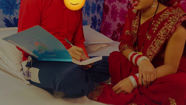 Indian Young Stepmom Sex in hindi