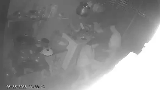 Mutfakta patronun karısıyla aldattım