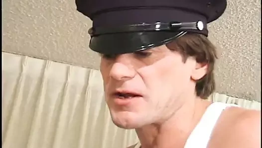 Seksi çikolata poposunda popped alır