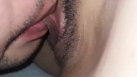 En kuentro ami Hermanastra masturbandose y mela follo