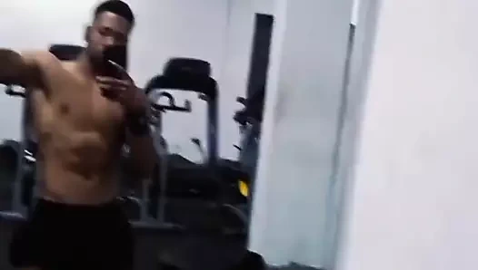 Ronnyfit videosu