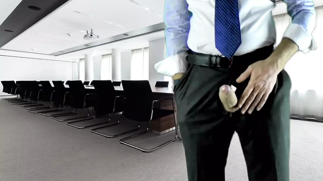 Быстрый дрочку перед заседанием Правления