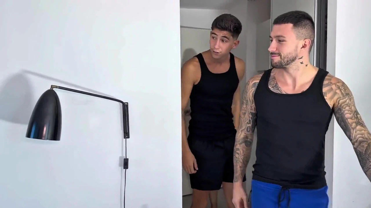 Intense Foursome with Double Penetration with an Argentinian with Ass and Huge Tits Lorraine