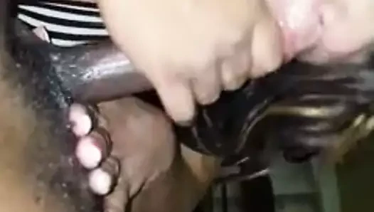 ıslak ve özensiz üst