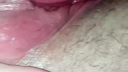 Karartılma gerekiyor!! Büyük zenci yarağı oyuncakları, orta yaşlı seksi kadın tek başına oynuyor