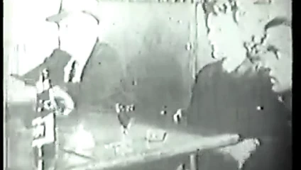 adam rams sıkı sürtük esmer içinde yatak