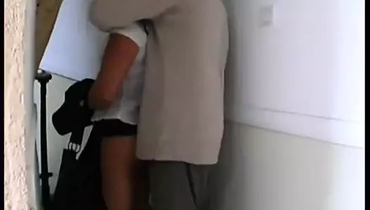 Emma gets ona kıllı kedi becerdin