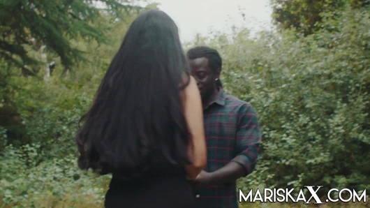 Mariskax mariska kocası tarafından bir bbc'ye teklif edildi