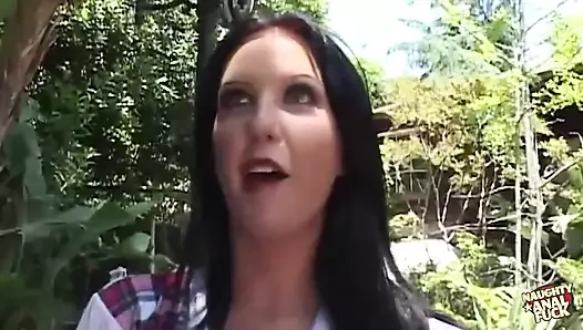 Destiny ve erkek arkadaşı rastgele seçmelerde sikişmeyi seven bir çift amatör