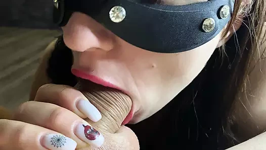 Güzel bir oral seks yaptı ve ağzındaki nabzı tutamadı