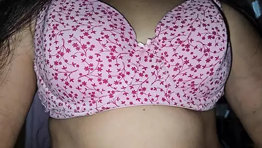 Evli kadın uzun süre sonra oral seks yaptı