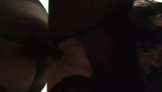 yırtık siyah külotlu çorap ve en sevdiğim siyah oyuncak