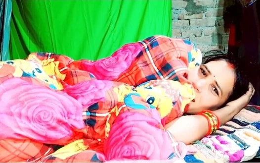 Hintli Evli Kadın Eşini Aldatıyor Ev Sahne Performansı Romantik Chudai Videosu